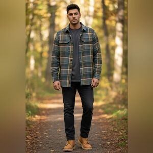Orvis Green Plaid Button-Up Men Size Mediuk Shirt